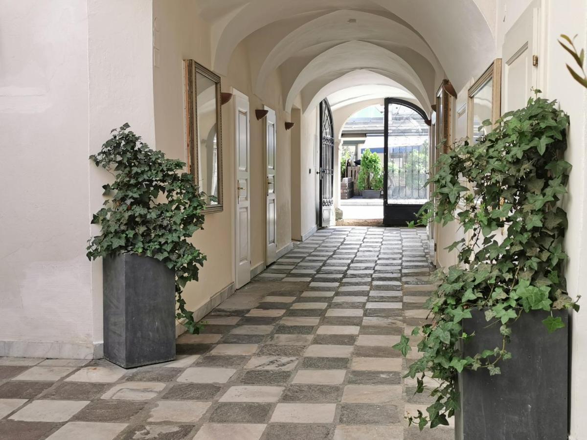 Stylische Cityapartments Benedikt Klagenfurt am Woerthersee Exteriér fotografie